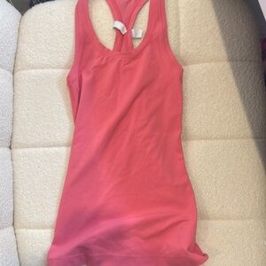 Supper cute coral pink Lululemon. Tank-top.